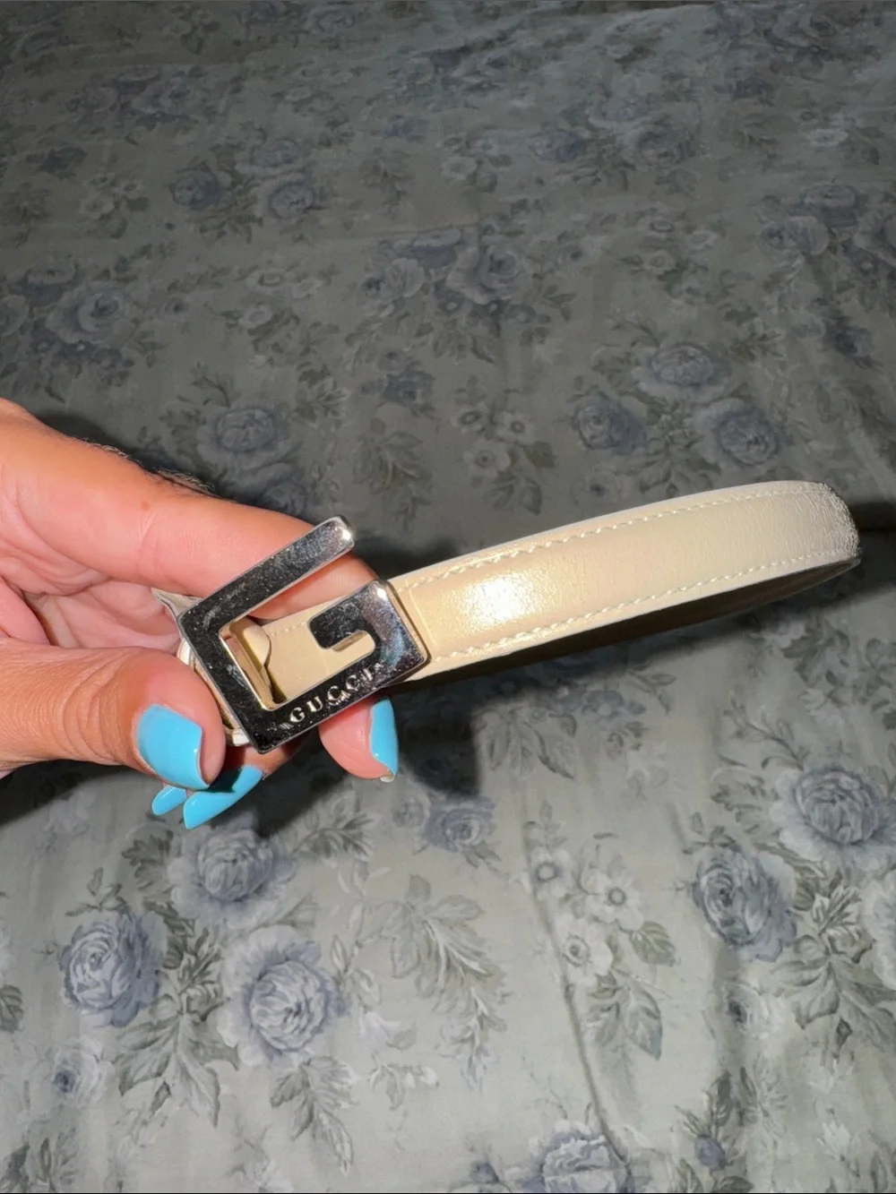 Gucci Cream Leather Belt with Silver G Buckle